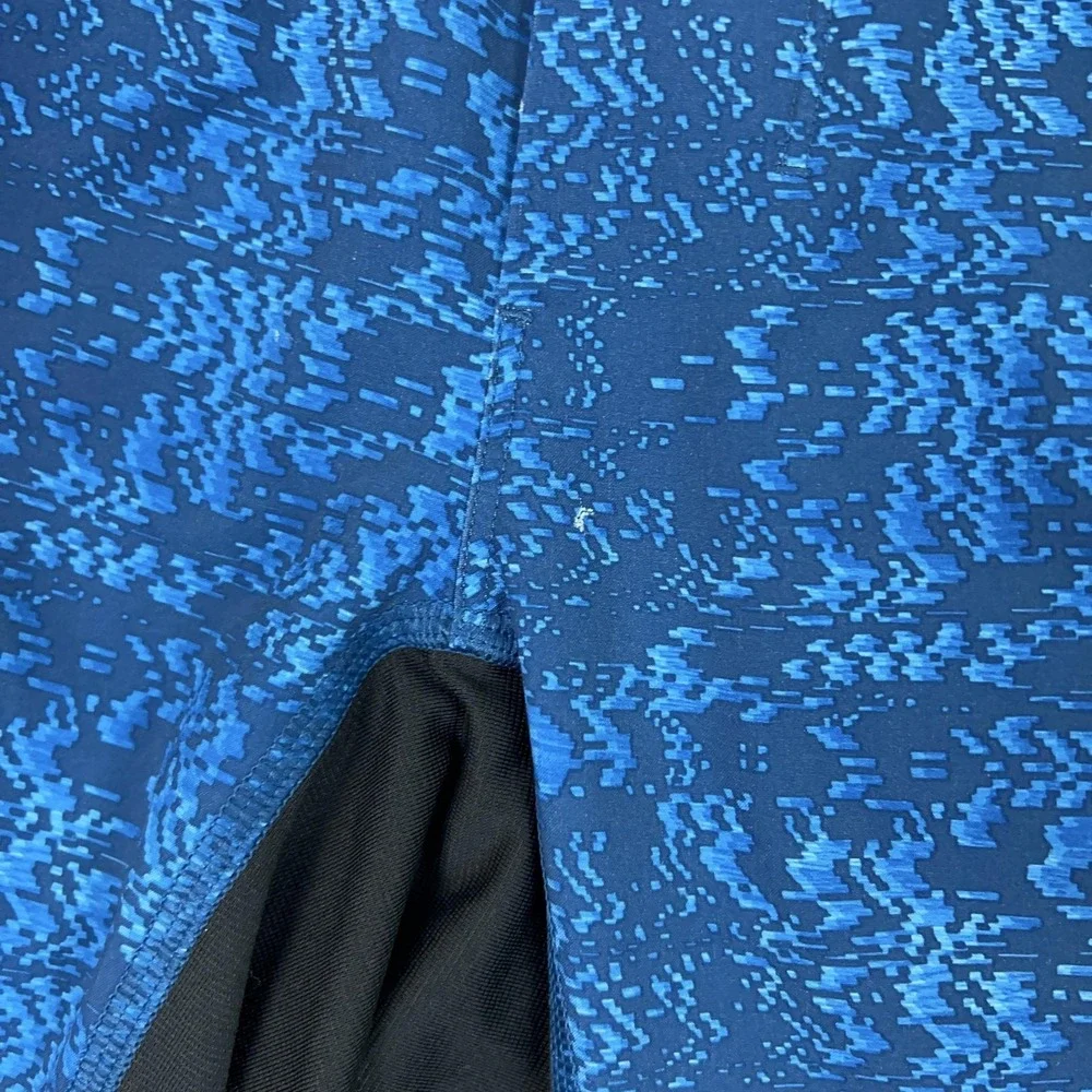 Lululemon Shorts Mens Small Blue Camo Lined Running 10